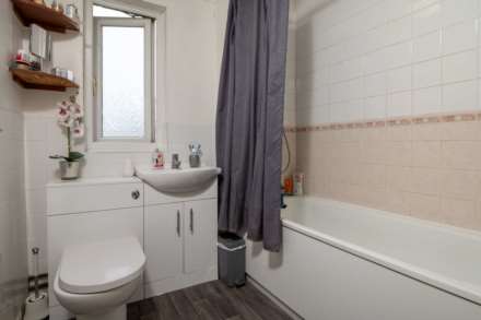 Wesley Road, Sandy, Image 8