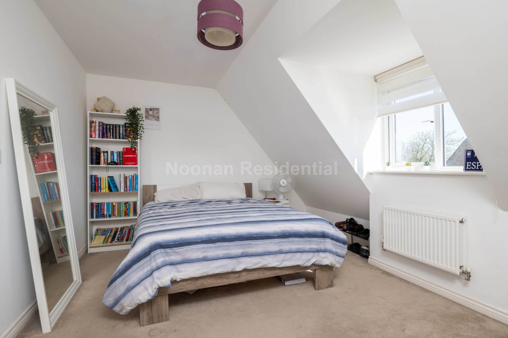Samuel Jones Crescent, Little Paxton, Image 10