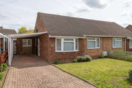 Property For Sale Park Crescent, Little Paxton, St Neots
