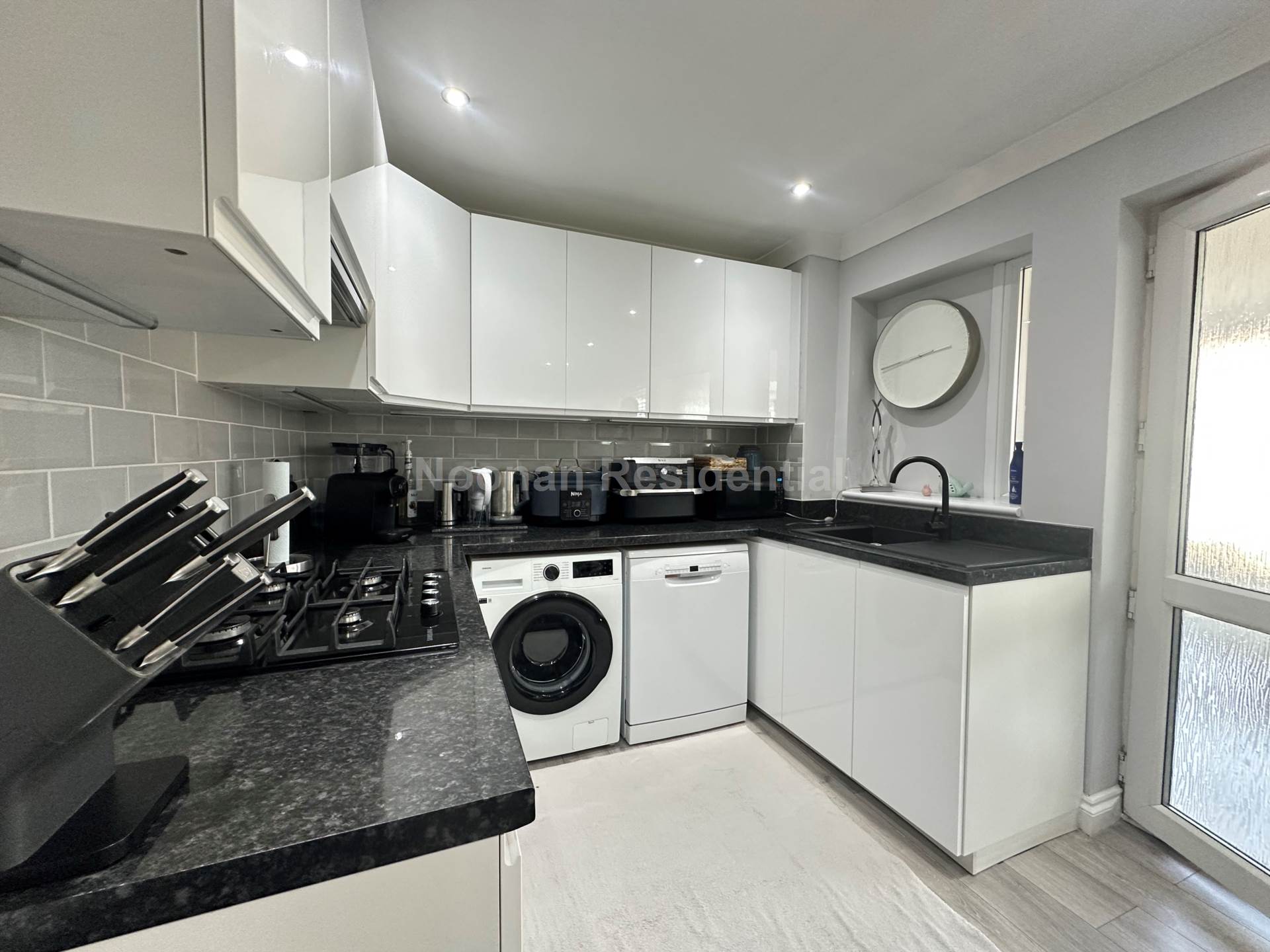 Cornwall Court, Eaton Socon, Image 3