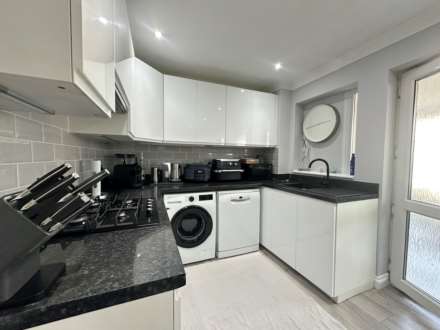 Cornwall Court, Eaton Socon, Image 3