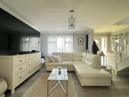 Cornwall Court, Eaton Socon, Image 6