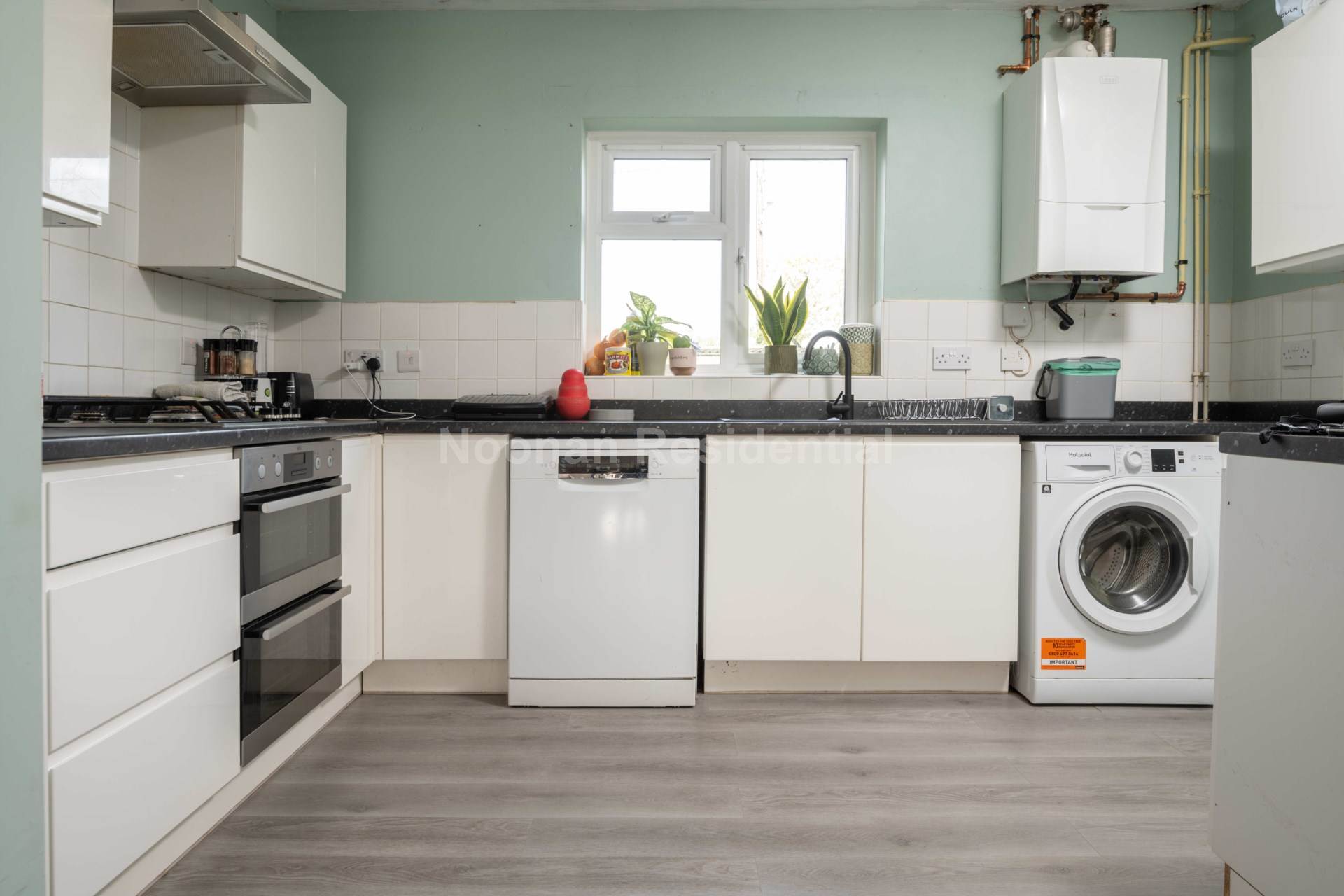 High Street, Great Paxton, Image 2