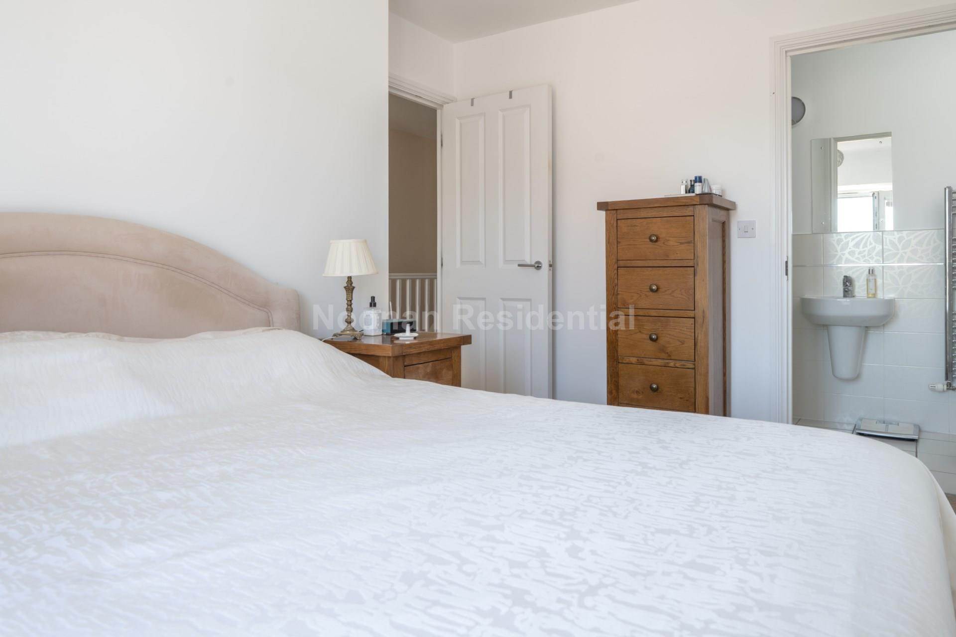 Dandby Close, Little Paxton, Image 7