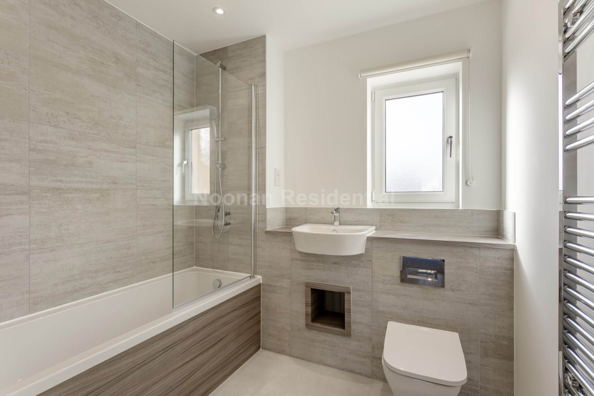 43 Lambourne Road, Image 8