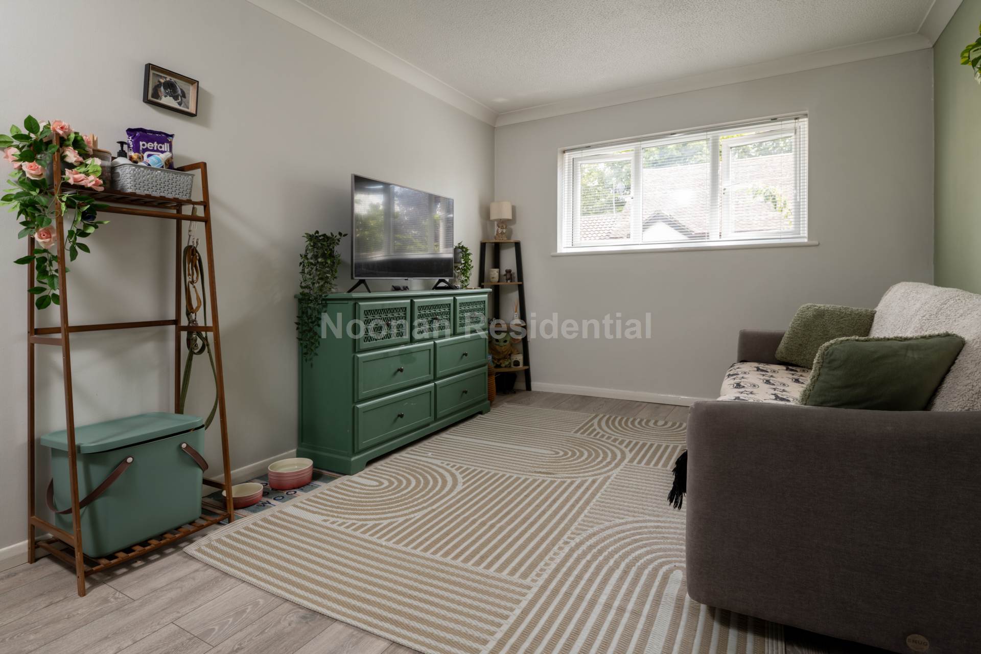 Cambridge Court, St Neots, Image 3