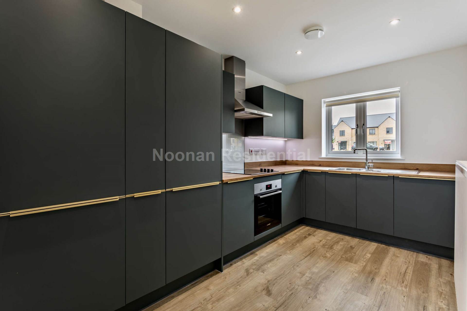 Lambourne Way, Image 4