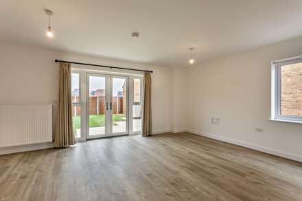Lambourne Way, Image 11