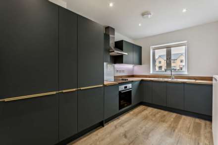 Lambourne Way, Image 4