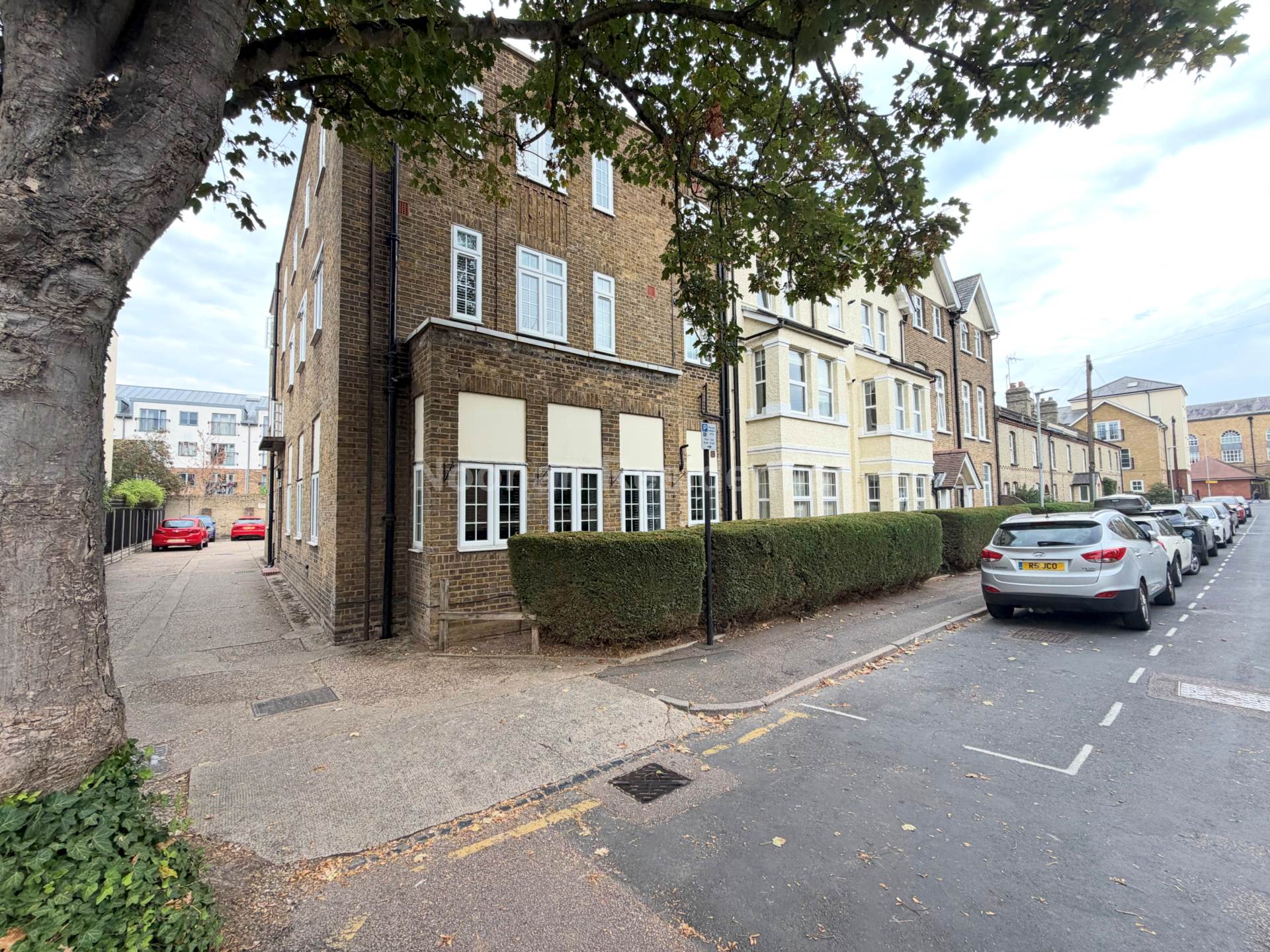 St John Court, Hertford, Image 1