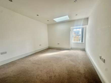 New Street, St Neots, Image 6