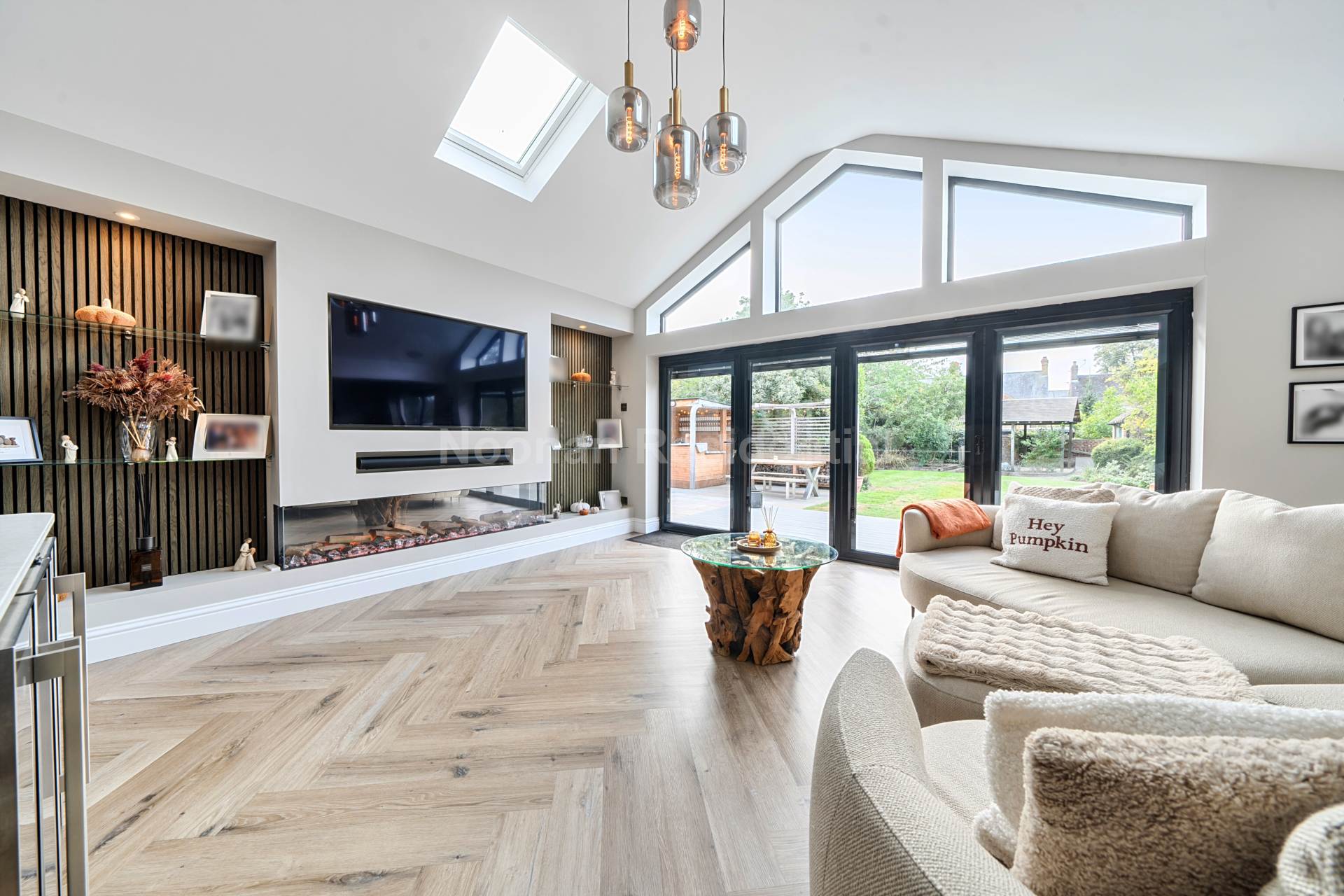Avenue Road, St Neots, Image 10