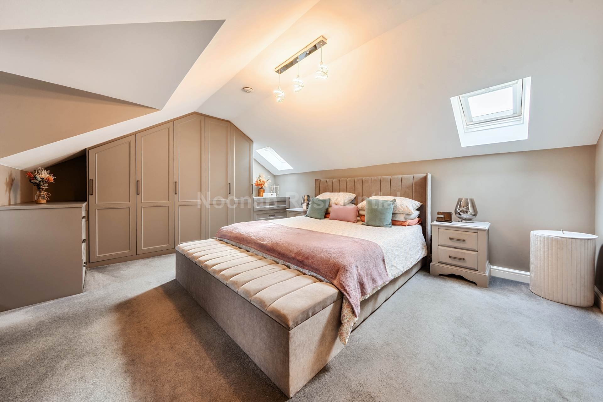 Avenue Road, St Neots, Image 20