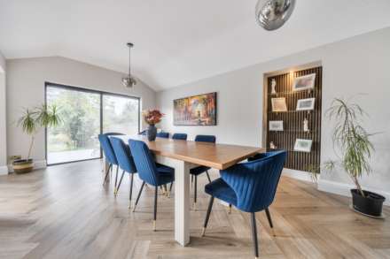 Avenue Road, St Neots, Image 11