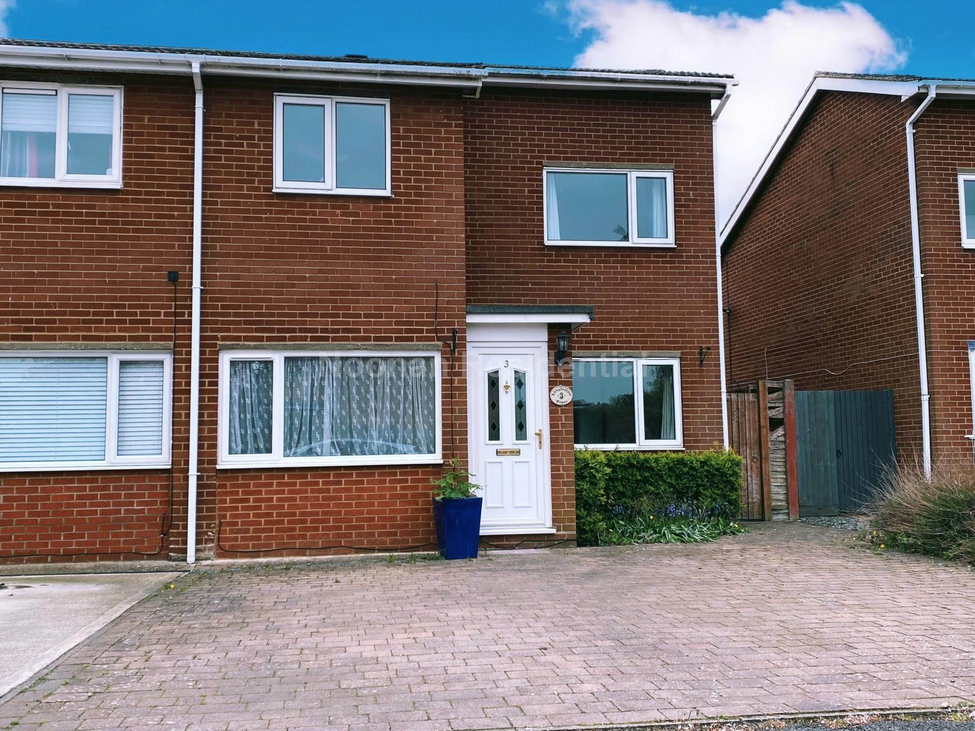 Longfellow Place, Eaton Ford, Image 1