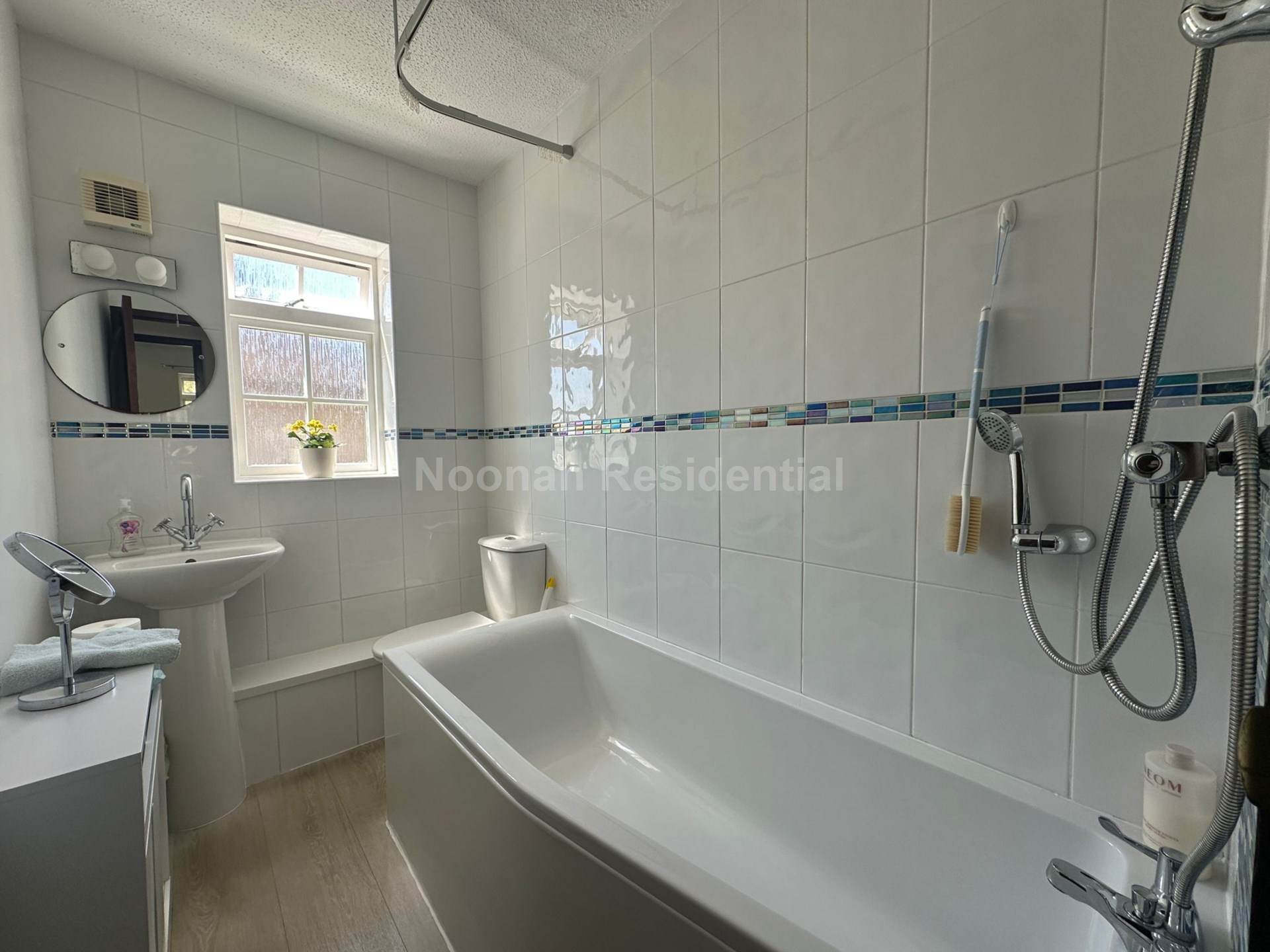 The Whitehouse, Eaton Ford, Image 5