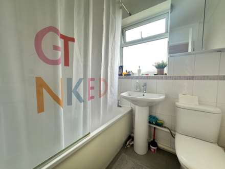 Shakespeare Road, Eaton Socon, Image 7