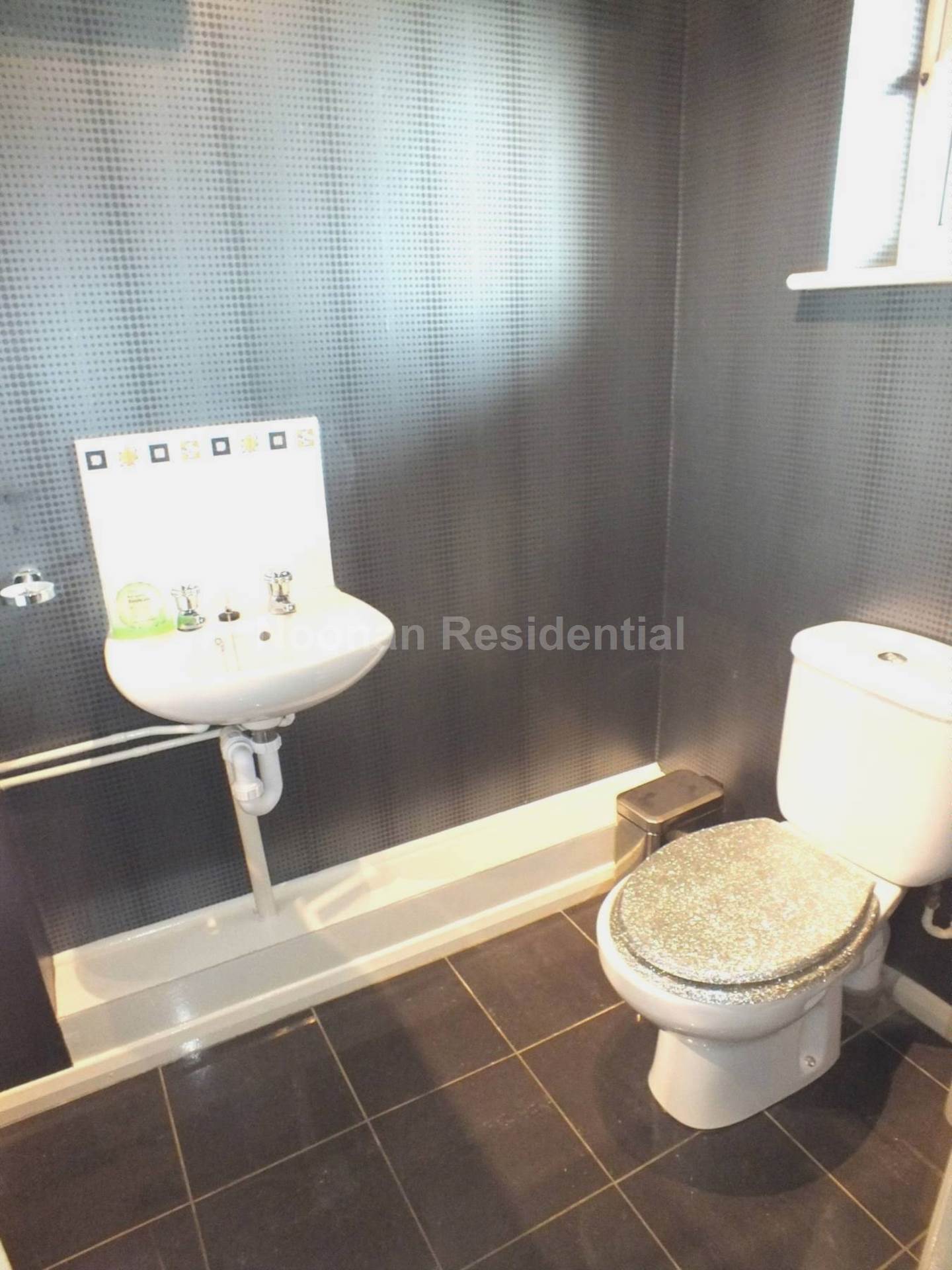 Coneygeare Court, St Neots, Image 3