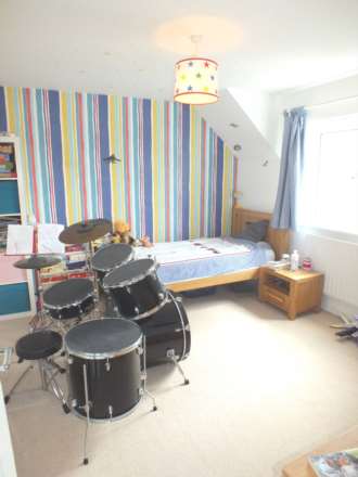 Coneygeare Court, St Neots, Image 11