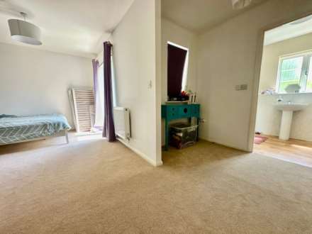 Coneygeare Court, St Neots, Image 15