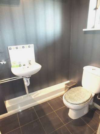 Coneygeare Court, St Neots, Image 3