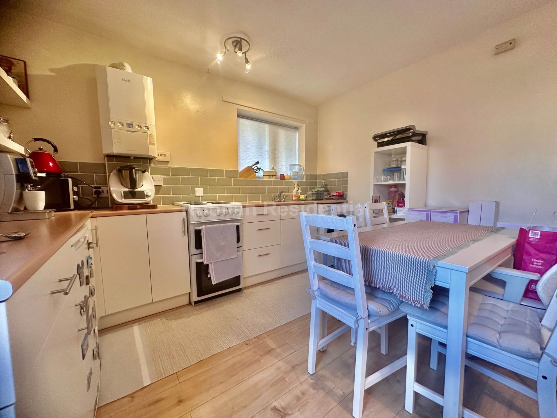 East Court,East Street, St Neots, Image 3