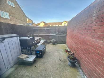 East Court,East Street, St Neots, Image 7