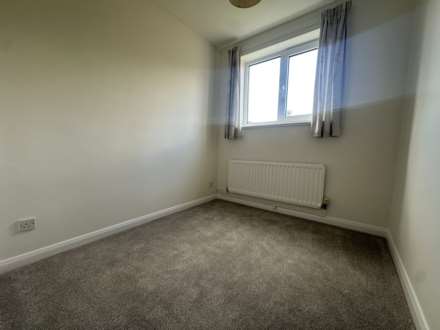 Culloden Close, Eaton Ford, Image 7