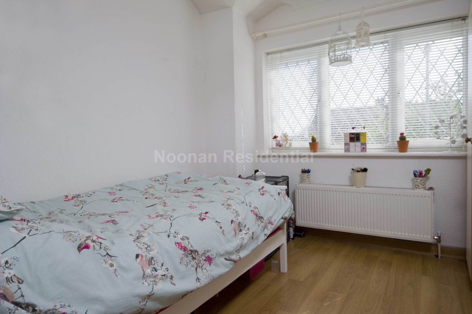 Eagle Court, St. Neots, Image 9