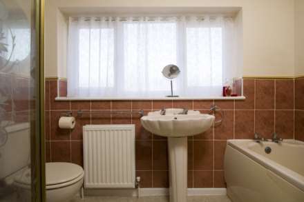 Eagle Court, St. Neots, Image 11