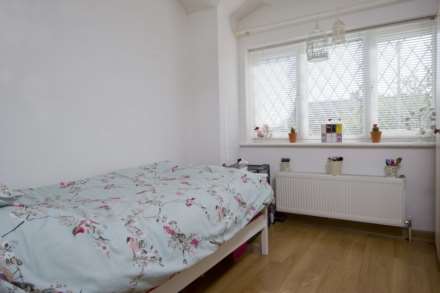 Eagle Court, St. Neots, Image 9