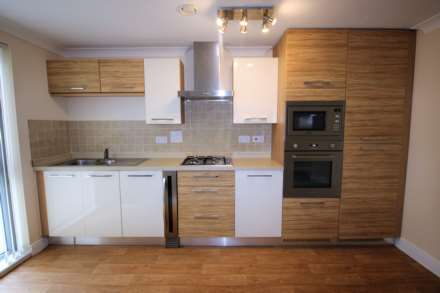 Wall Street, Plymouth, PL1, Image 2