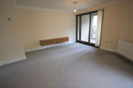 Wall Street, Plymouth, PL1, Image 3