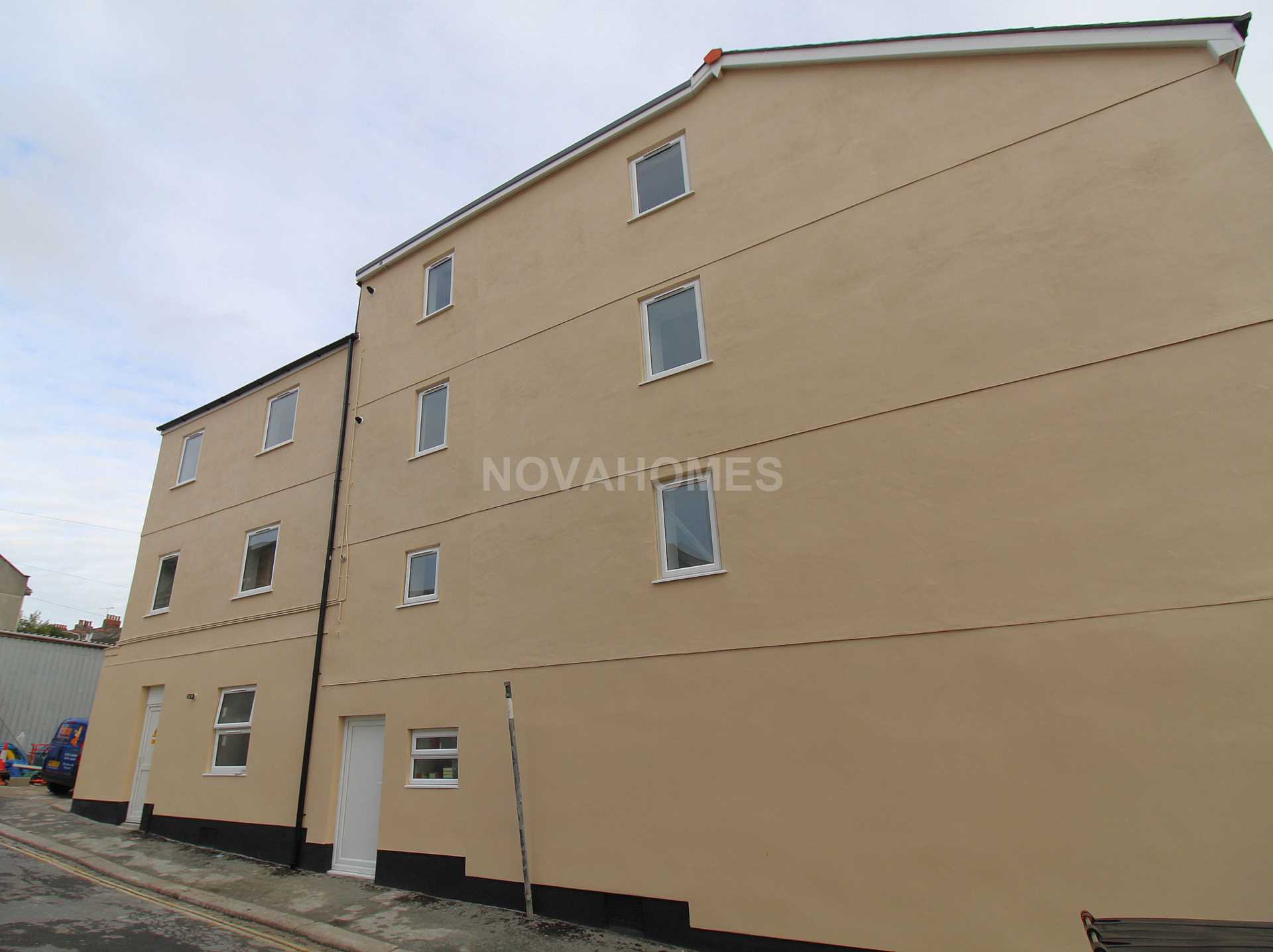 Albert Road, Devonport Road, PL2 1AW, Image 1