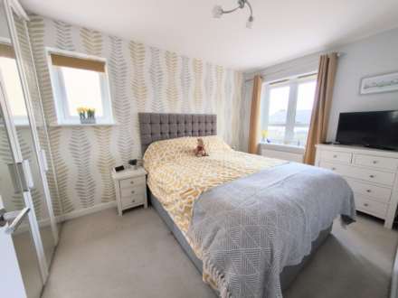 Cobham Close, Glenholt, PL6 7FE, Image 9