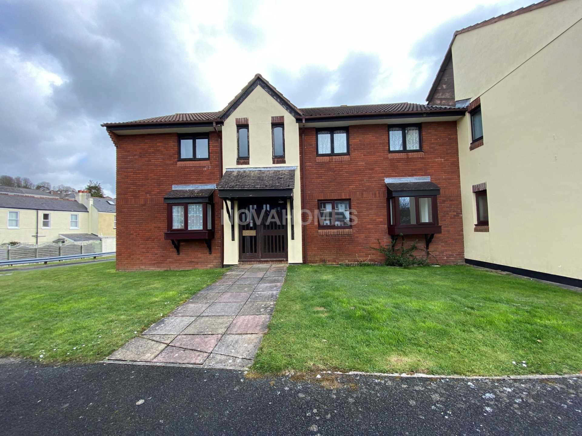 Finch Close, Laira, PL3 6AY, Image 1