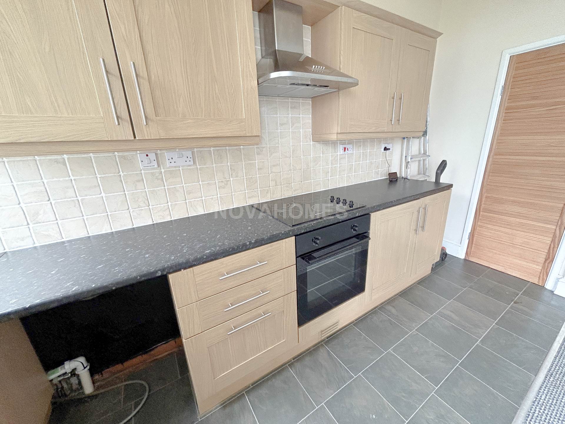 Cambridge Road, Ford, PL2, Image 4