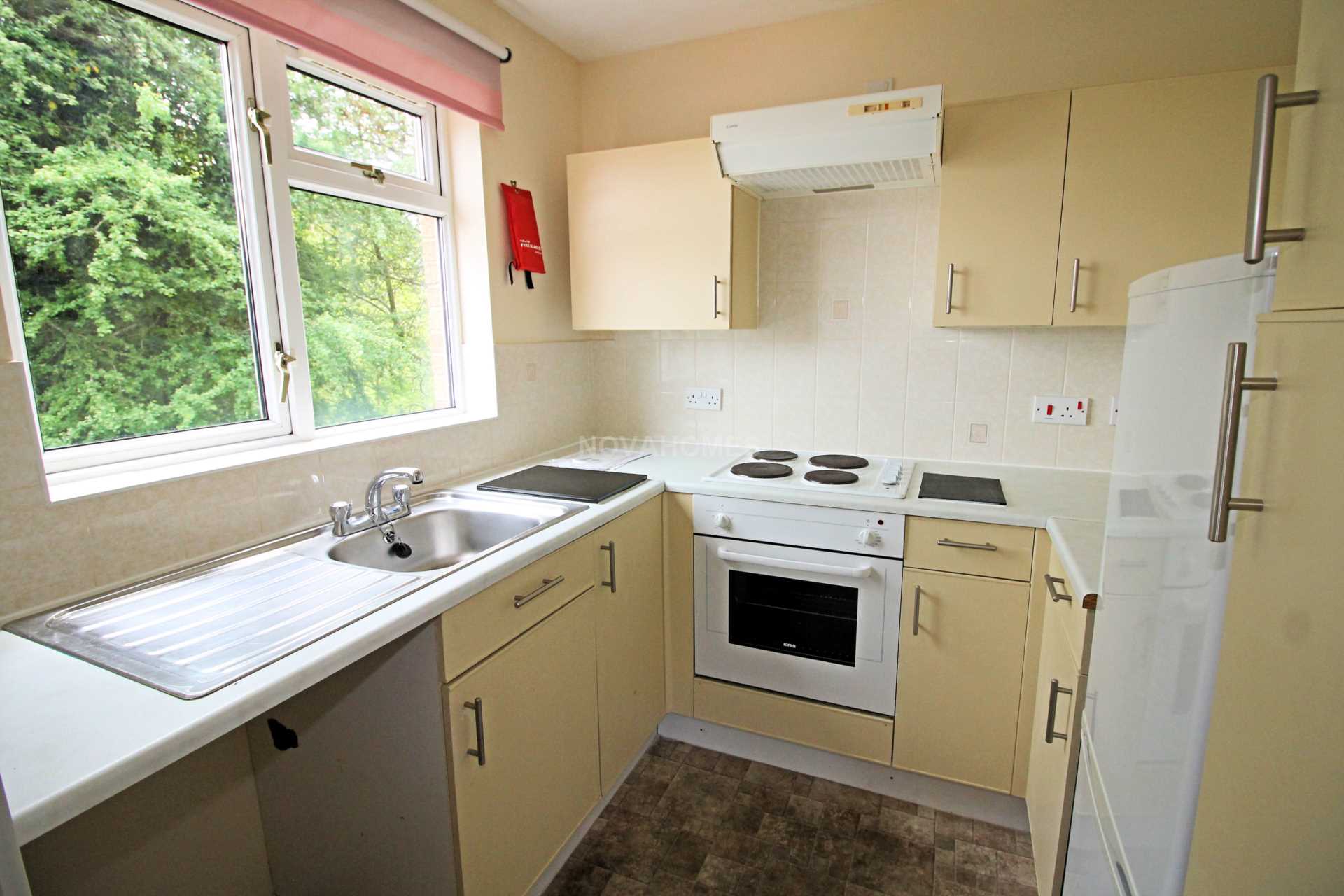 College Dean Road, Derriford, PL6, Image 3
