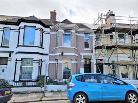 Gifford Place, Peverell, PL3 4JA, Image 1