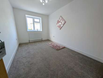 Lilford Gardens, West Park, PL5 2DP, Image 12