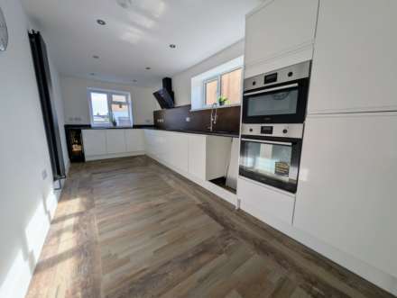 Lilford Gardens, West Park, PL5 2DP, Image 5