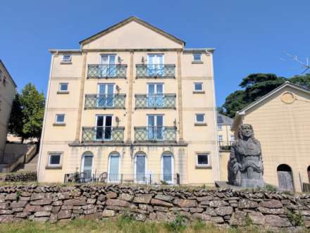 Aberdeen Avenue, Plymouth, PL5 3UW
