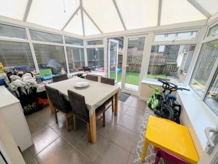 Fleetwood Gardens, Plymouth, PL6 6FB, Image 2