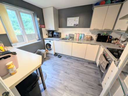 Fleetwood Gardens, Plymouth, PL6 6FB, Image 3