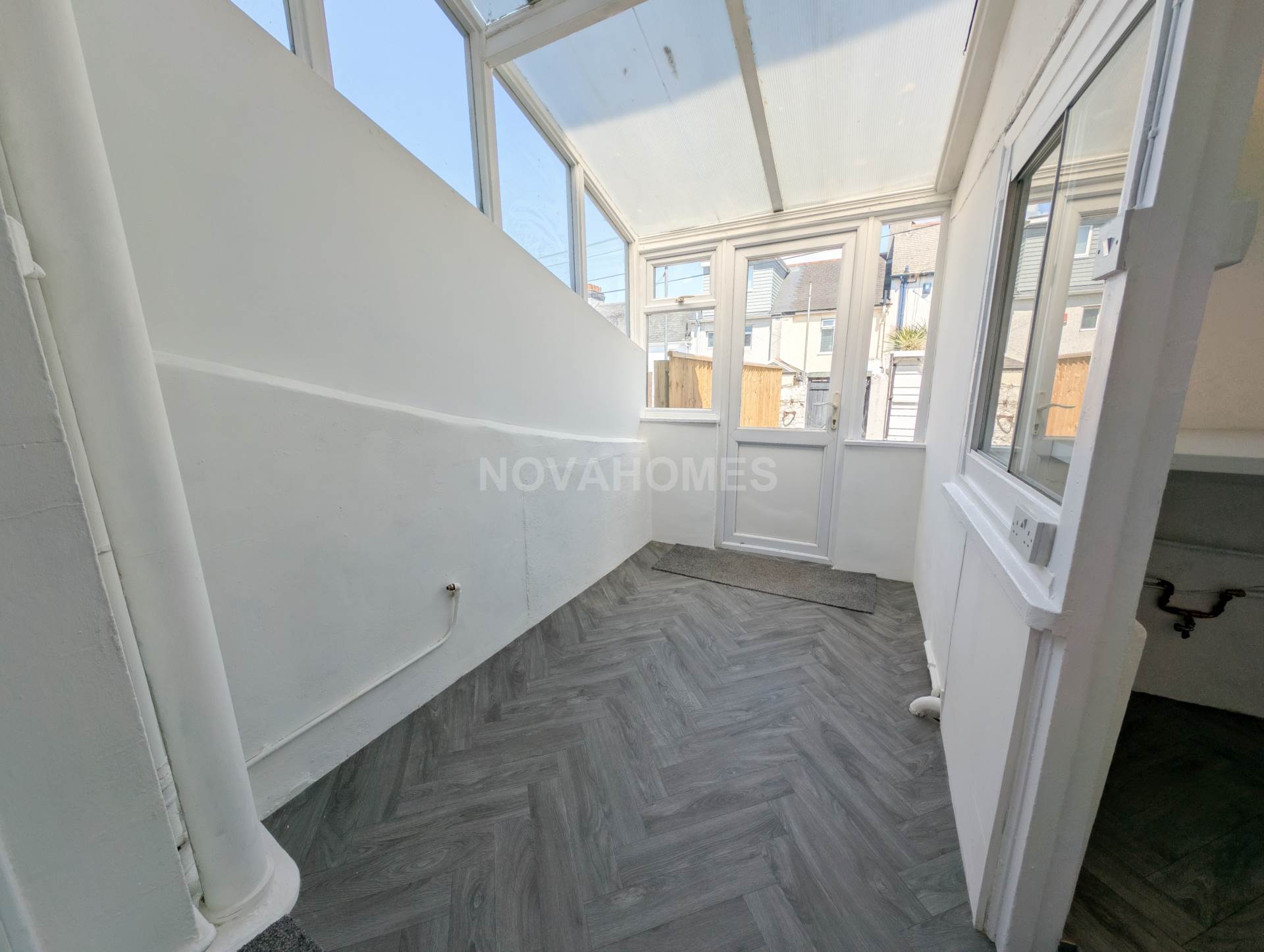 Glenmore Avenue, Plymouth, PL2 1HY, Image 7
