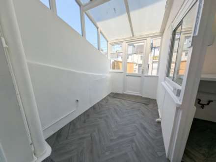 Glenmore Avenue, Plymouth, PL2 1HY, Image 7