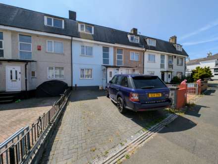 Embankment Road, Plymouth, PL4 9JG