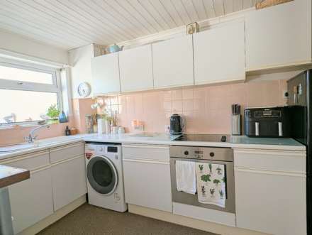 Northampton Close, Whitleigh, PL5 4JT, Image 4