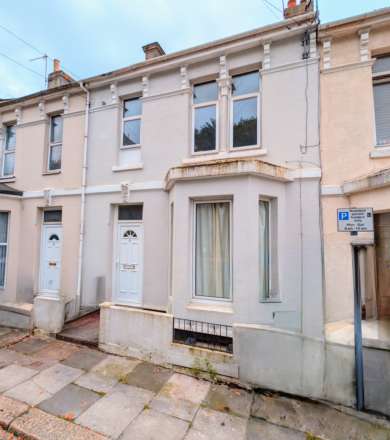 Pearson Avenue, Mutley, Plymouth, PL4 7DD