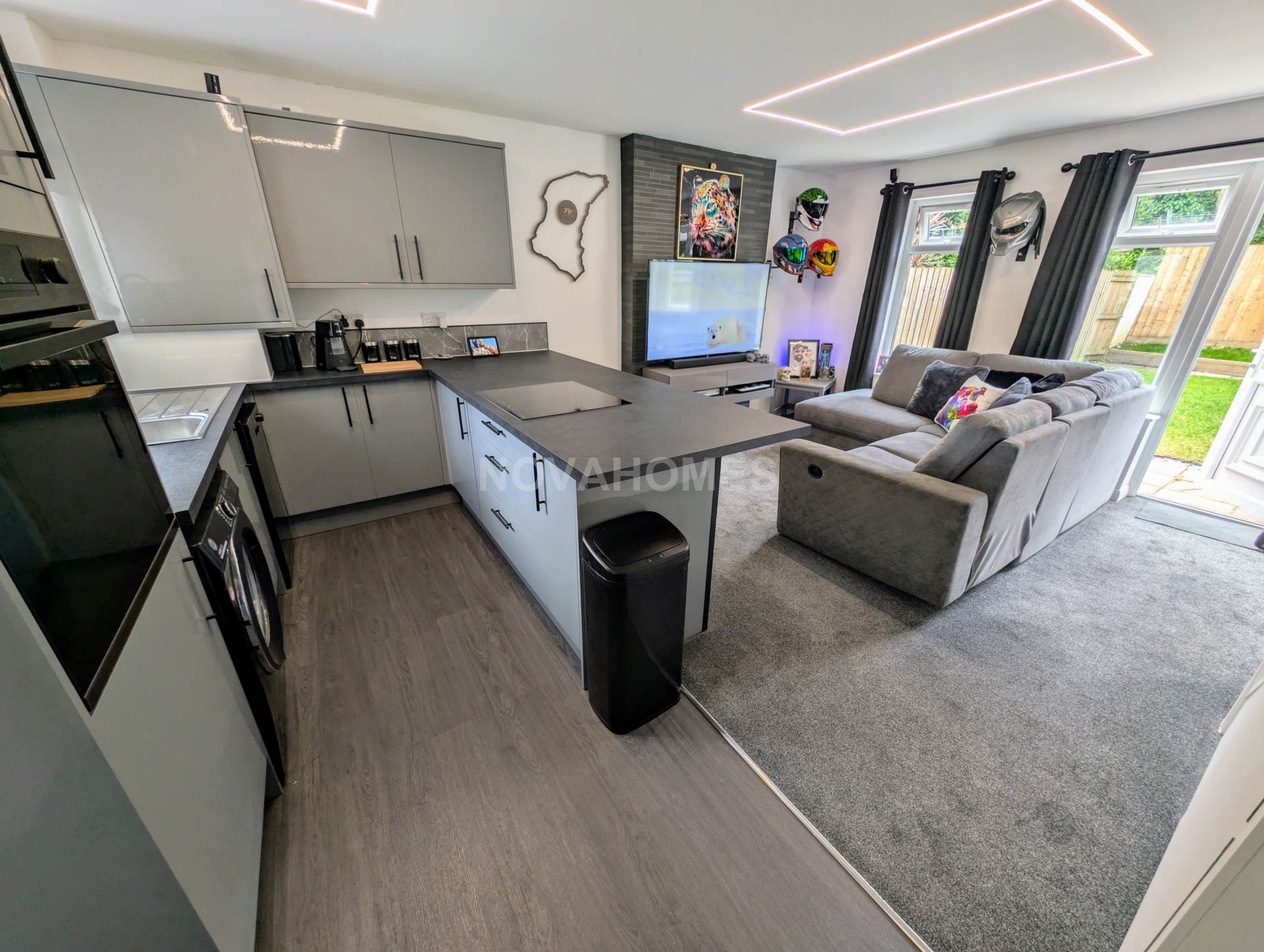 Warwick Orchard Close, Plymouth, PL5 3NZ, Image 2